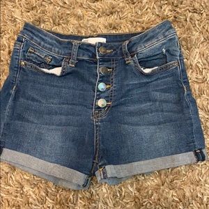 RSQ button high rise Jean shorts